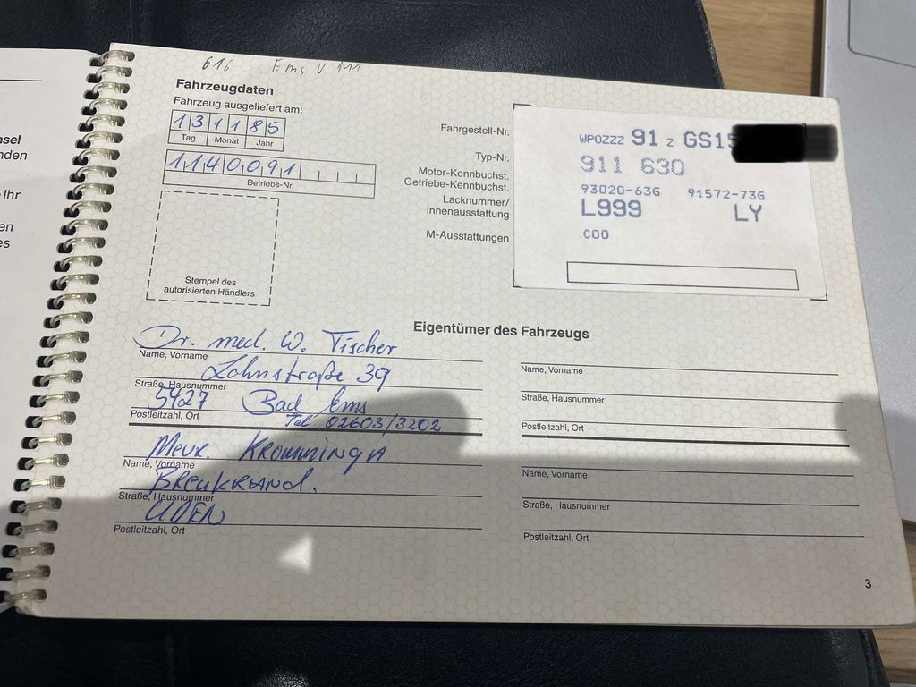 Porsche 911 Carrera 3.2