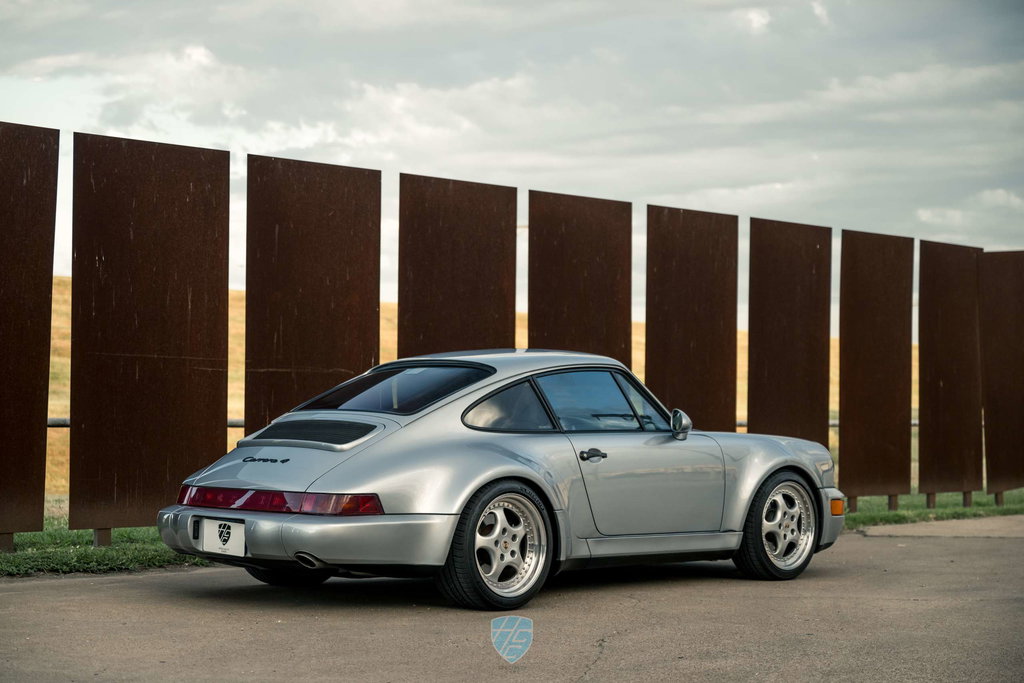 Porsche 964 Carrera 4 WTL