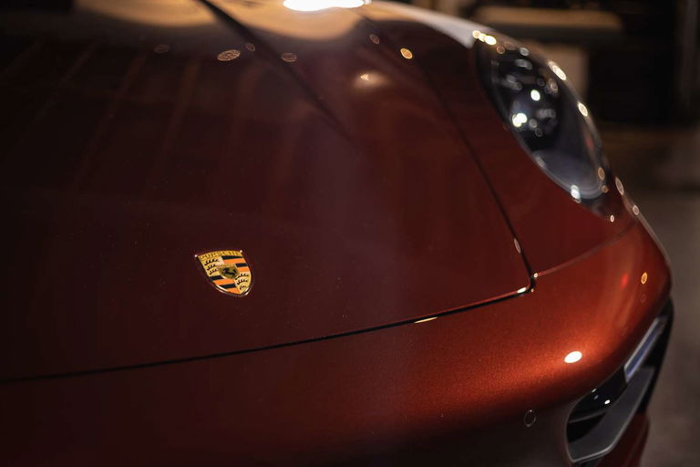 Porsche 992 Heritage Design Edition