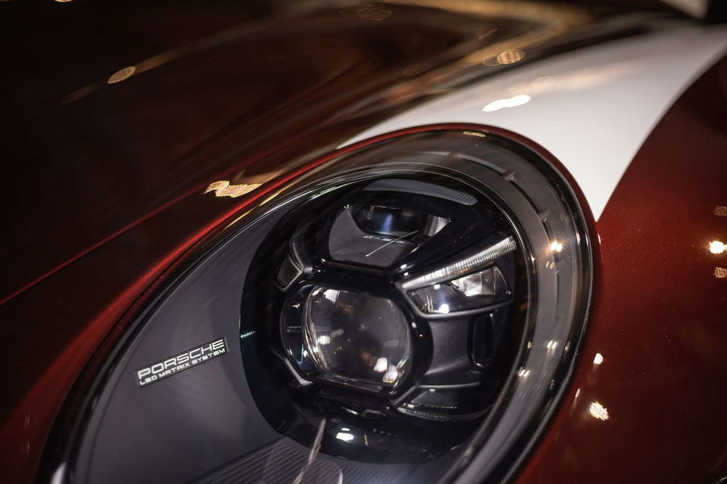 Porsche 992 Heritage Design Edition