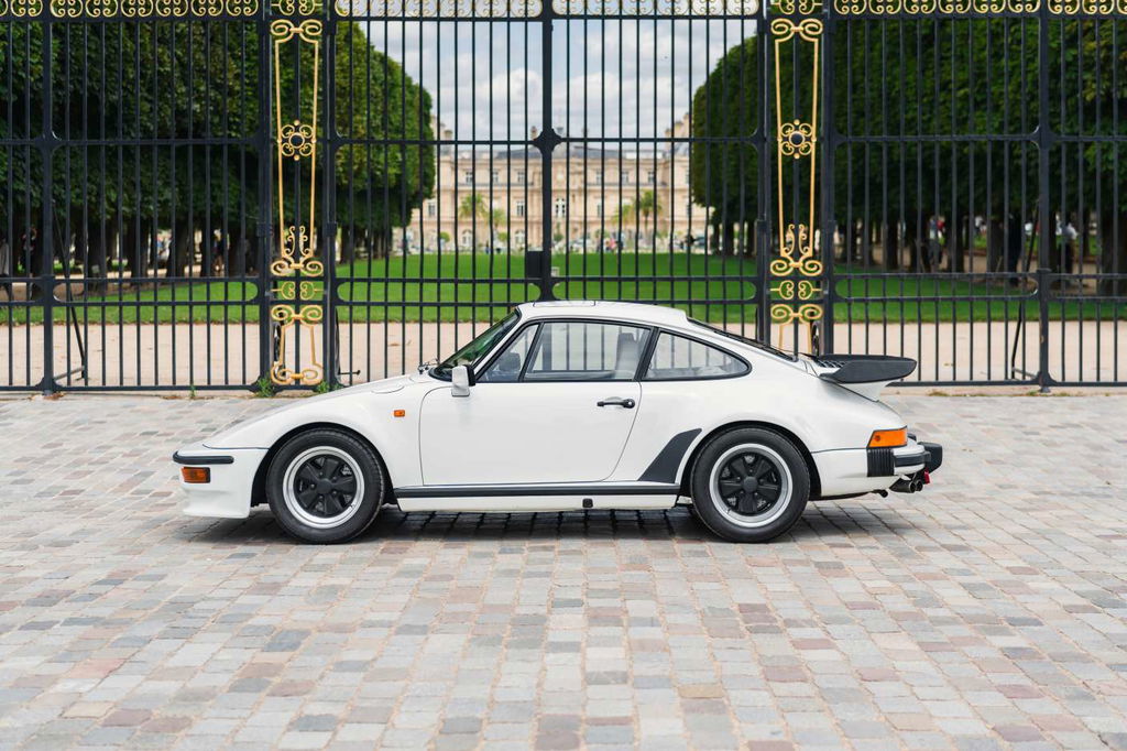 Porsche 911 Turbo Flachbau