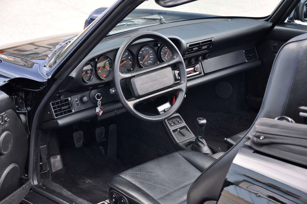 Porsche 964 Carrera 2