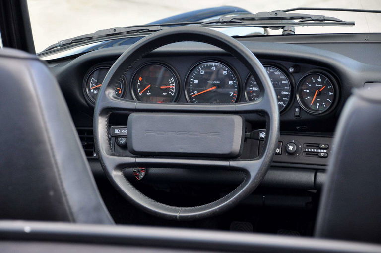 Porsche 964 Carrera 2