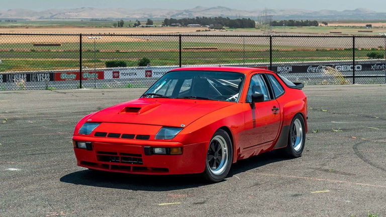 Porsche 924 Carrera GTS