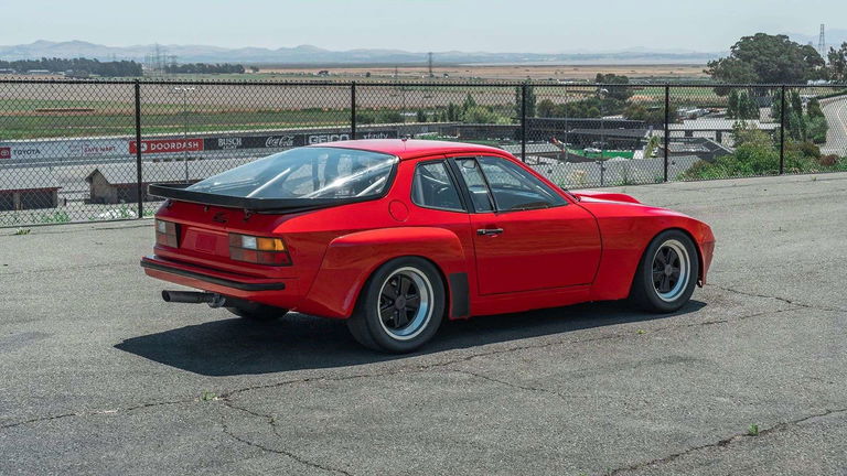 Porsche 924 Carrera GTS