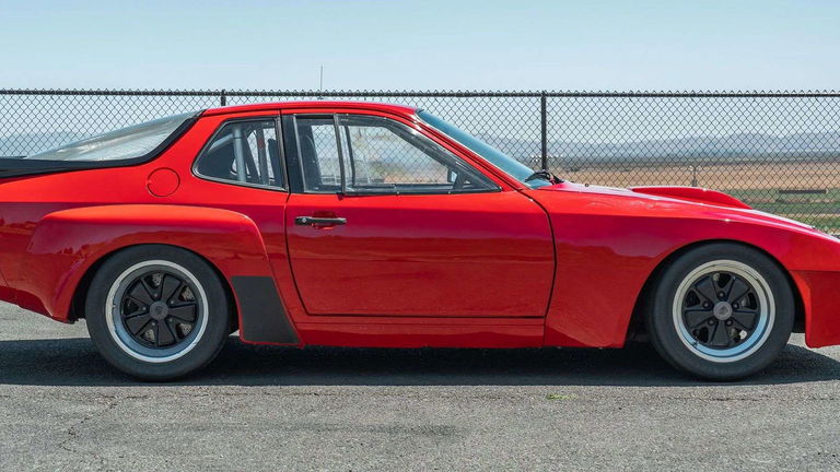 Porsche 924 Carrera GTS