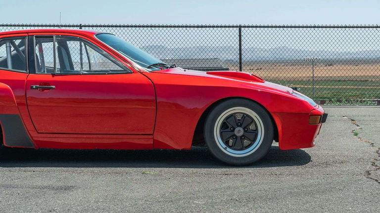 Porsche 924 Carrera GTS