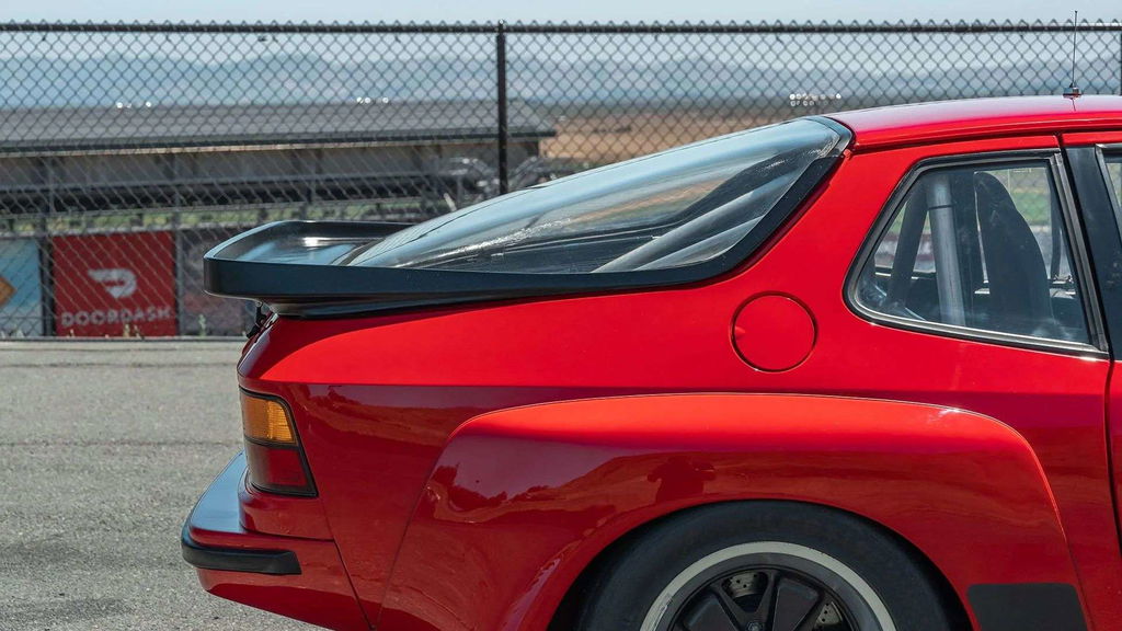 Porsche 924 Carrera GTS