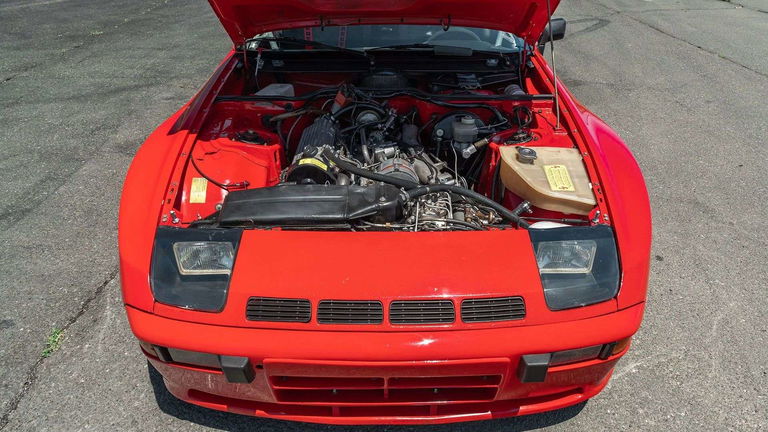 Porsche 924 Carrera GTS