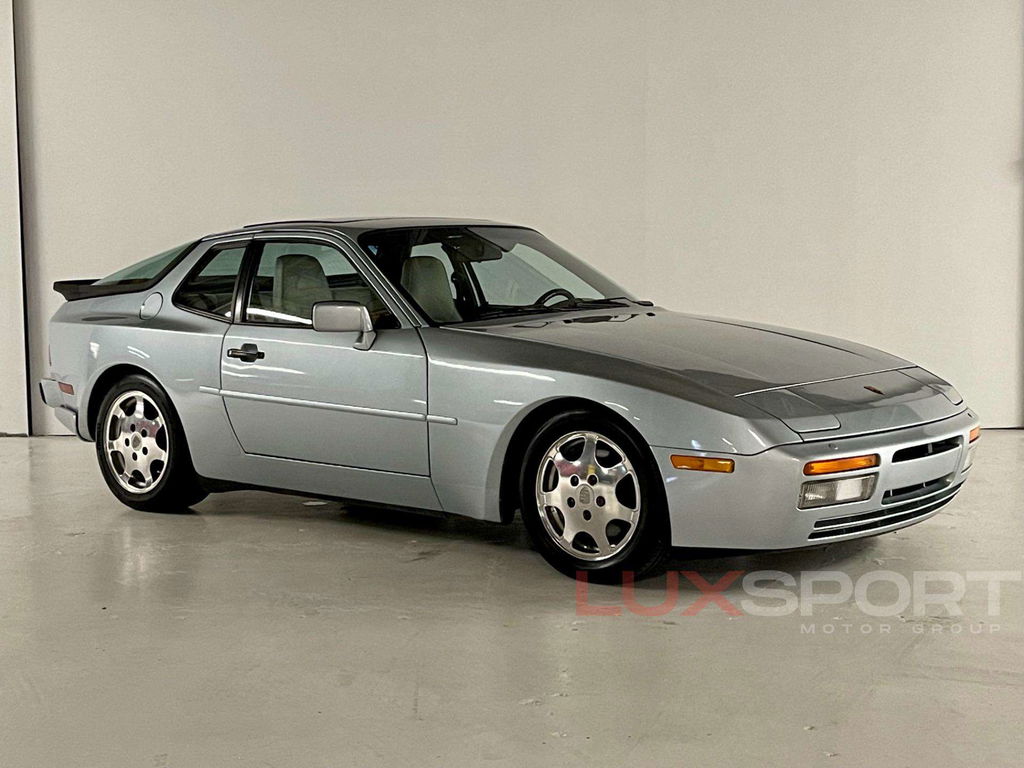 Porsche 944 Turbo S Coupé