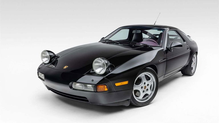 Porsche 928 GTS