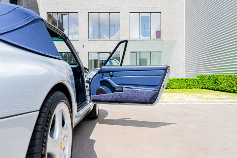 Porsche 993 Carrera