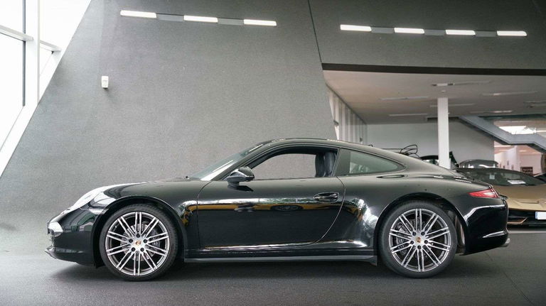 Porsche 991 Carrera 4