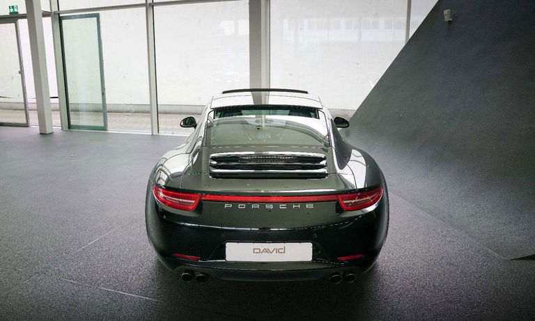 Porsche 991 Carrera 4