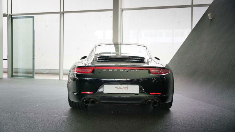 Porsche 991 Carrera 4