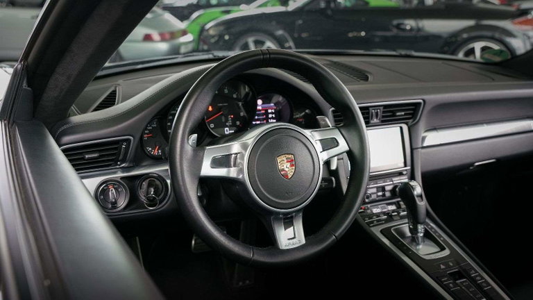 Porsche 991 Carrera 4