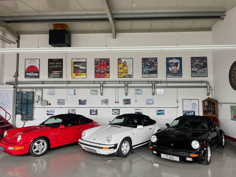 Porsche 911 Carrera 3.2 Speedster