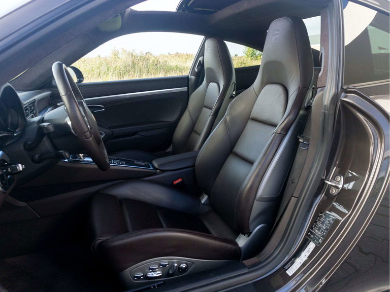 Porsche 991 Carrera 4S