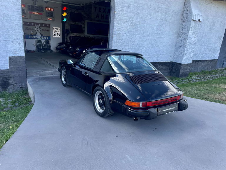 Porsche 911 SC