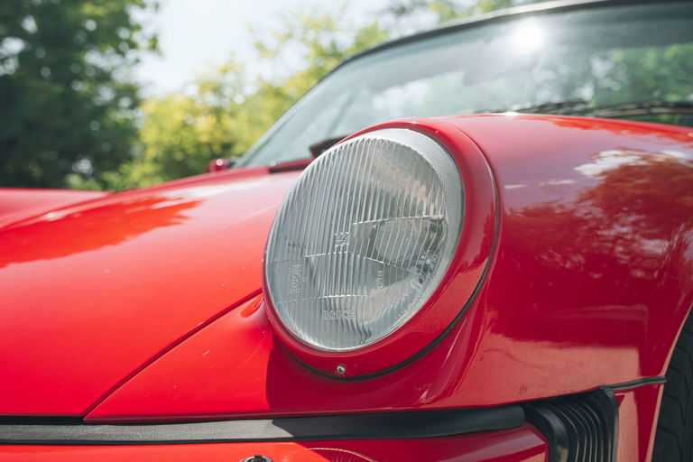 Porsche 911 Carrera 3.2