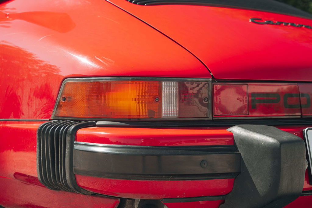 Porsche 911 Carrera 3.2