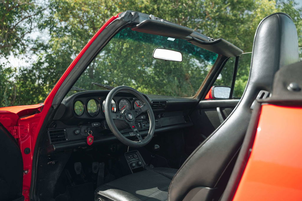 Porsche 911 Carrera 3.2