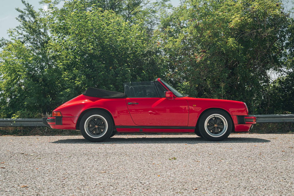 Porsche 911 Carrera 3.2