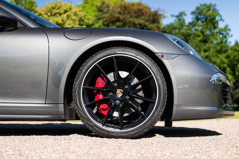 Porsche 991 Carrera 4S