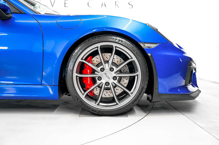 Porsche 981 Cayman GT4