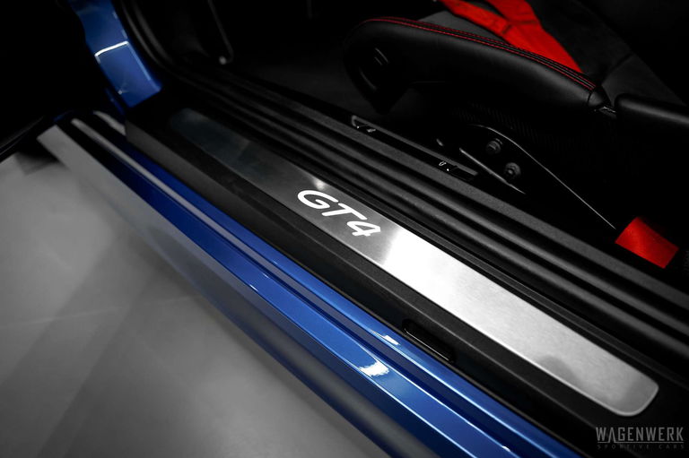 Porsche 981 Cayman GT4