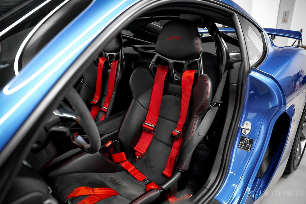 Porsche 981 Cayman GT4