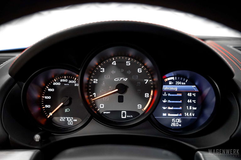 Porsche 981 Cayman GT4