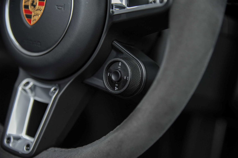 Porsche 991.2 Carrera 4 GTS