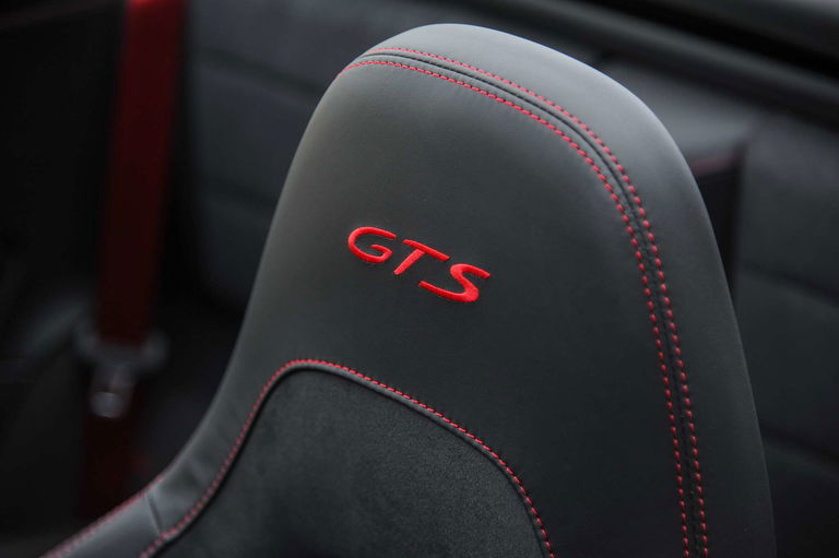 Porsche 991.2 Carrera 4 GTS