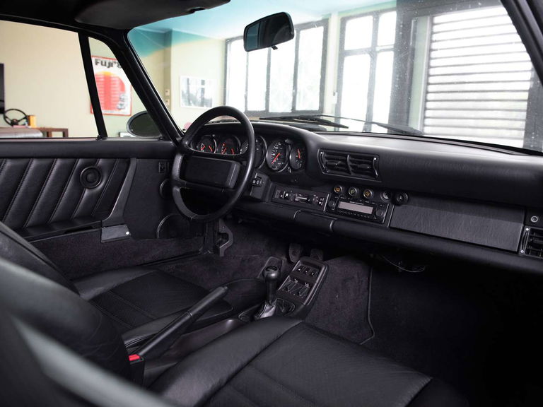 Porsche 964 Carrera 4