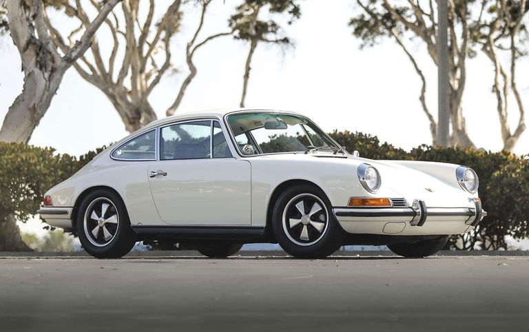 Porsche 911 S (F-Modell)