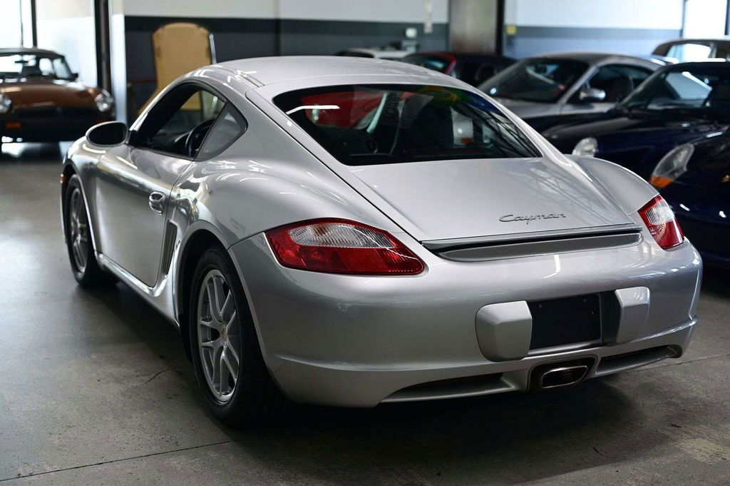 Porsche 987 Cayman
