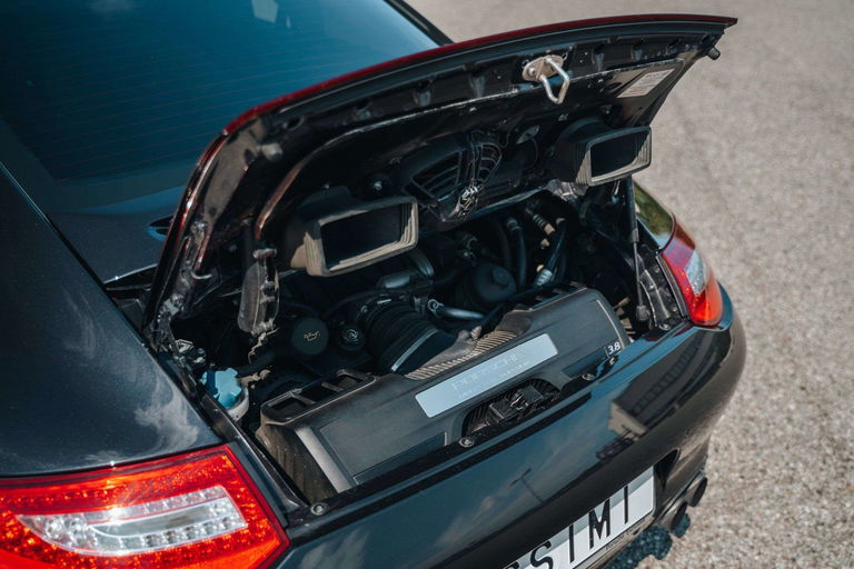 Porsche 997.2 Carrera 4S