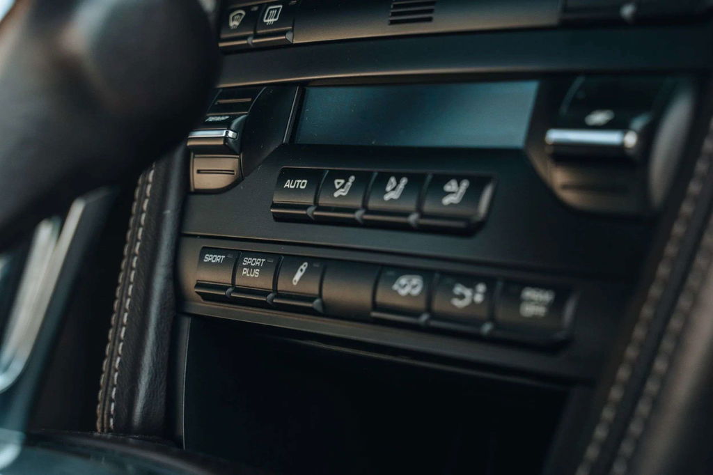 Porsche 997.2 Carrera 4S