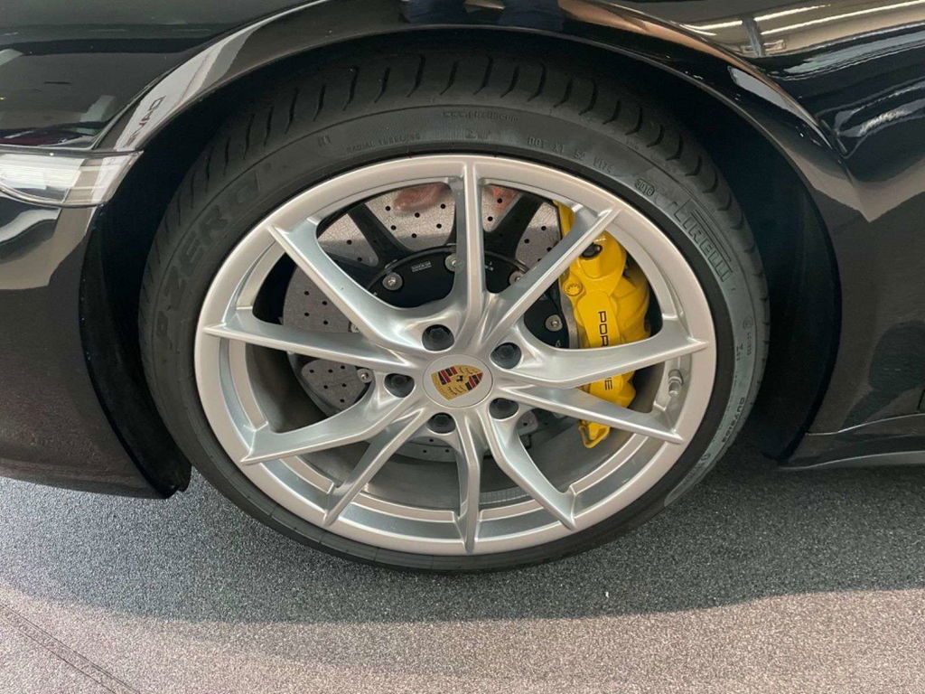 Porsche 991.2 Carrera 4 GTS