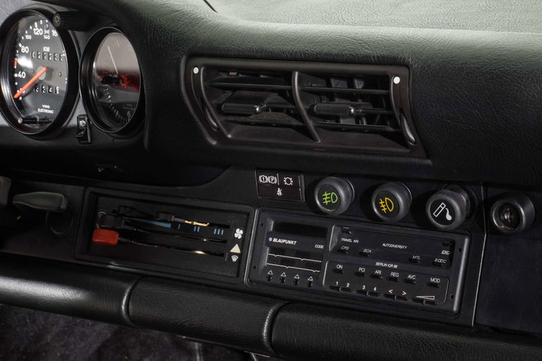 Porsche 911 Carrera 3.2 Speedster