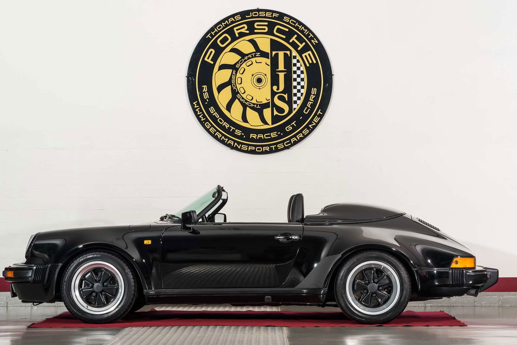 Porsche 911 Carrera 3.2 Speedster