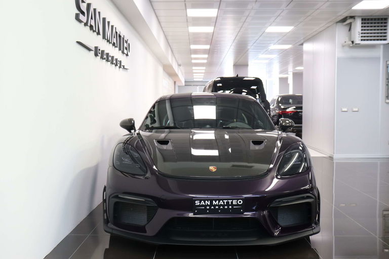 Porsche 718 Cayman GT4 RS