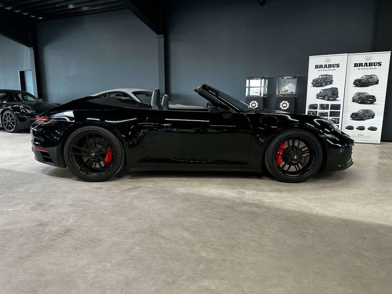 Porsche 992 Carrera GTS