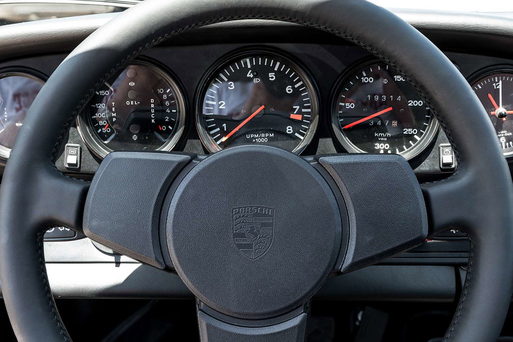 Porsche 911 Carrera 2,7
