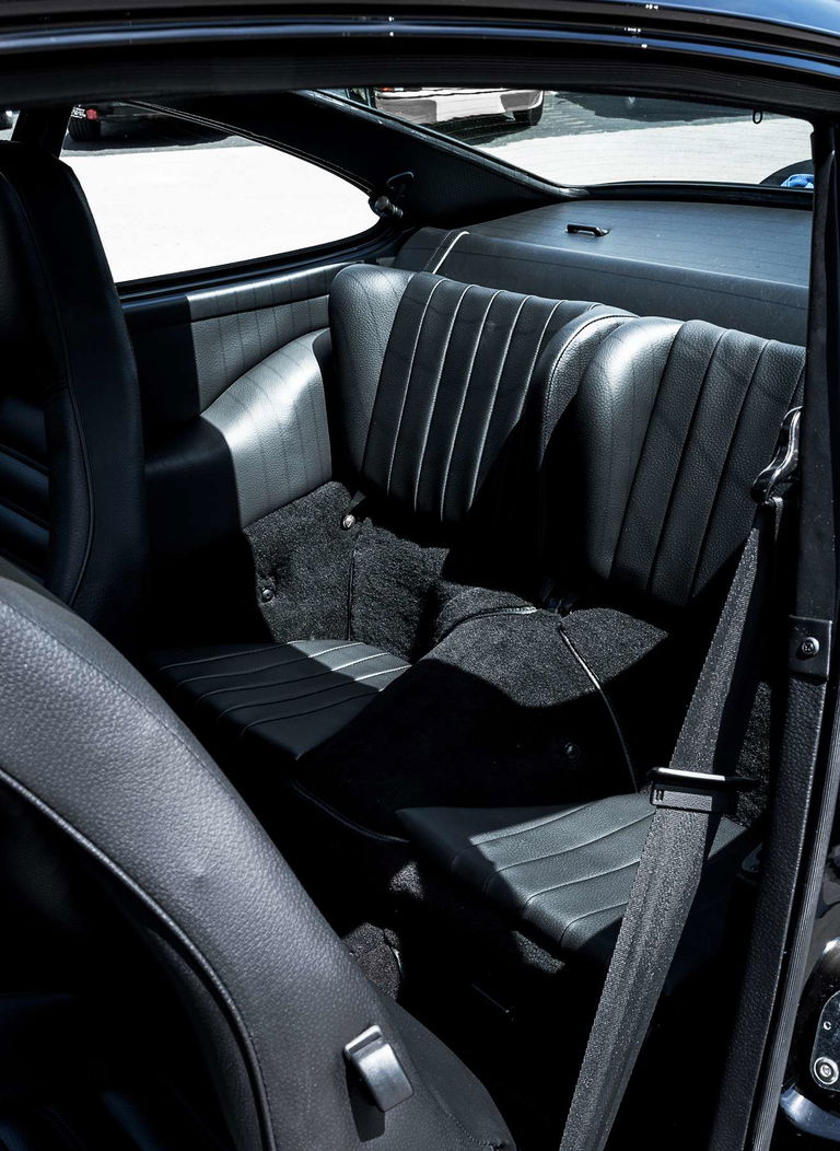 Porsche 911 Carrera 2,7