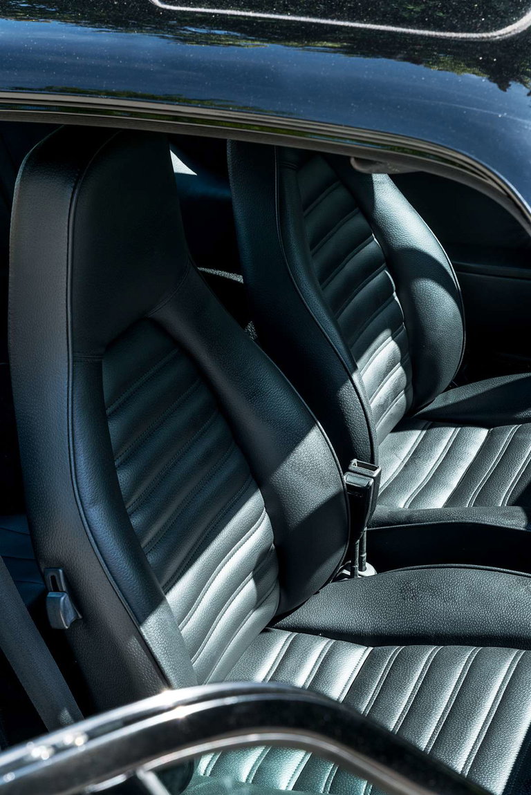 Porsche 911 Carrera 2,7