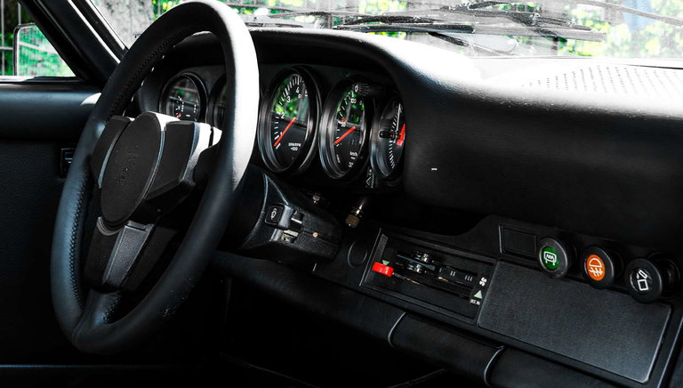 Porsche 911 Carrera 2,7