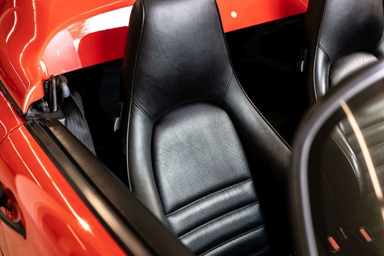 Porsche 911 Carrera 3.2 Speedster