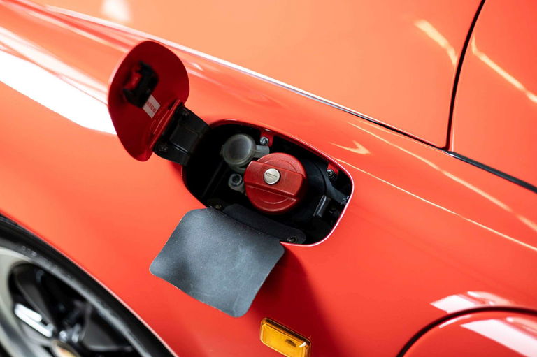 Porsche 911 Carrera 3.2 Speedster